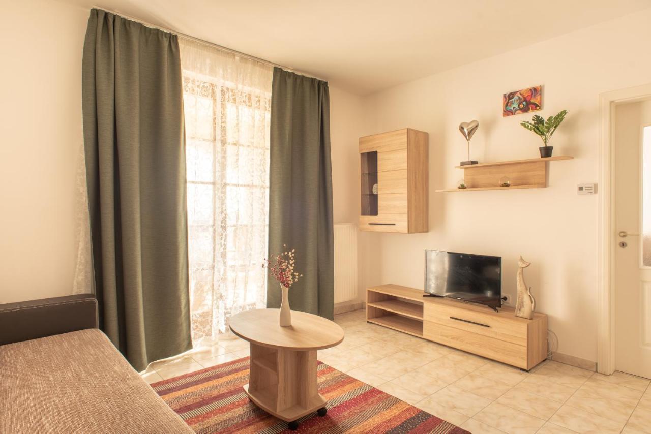 Modor Apartman Альшопахок Экстерьер фото