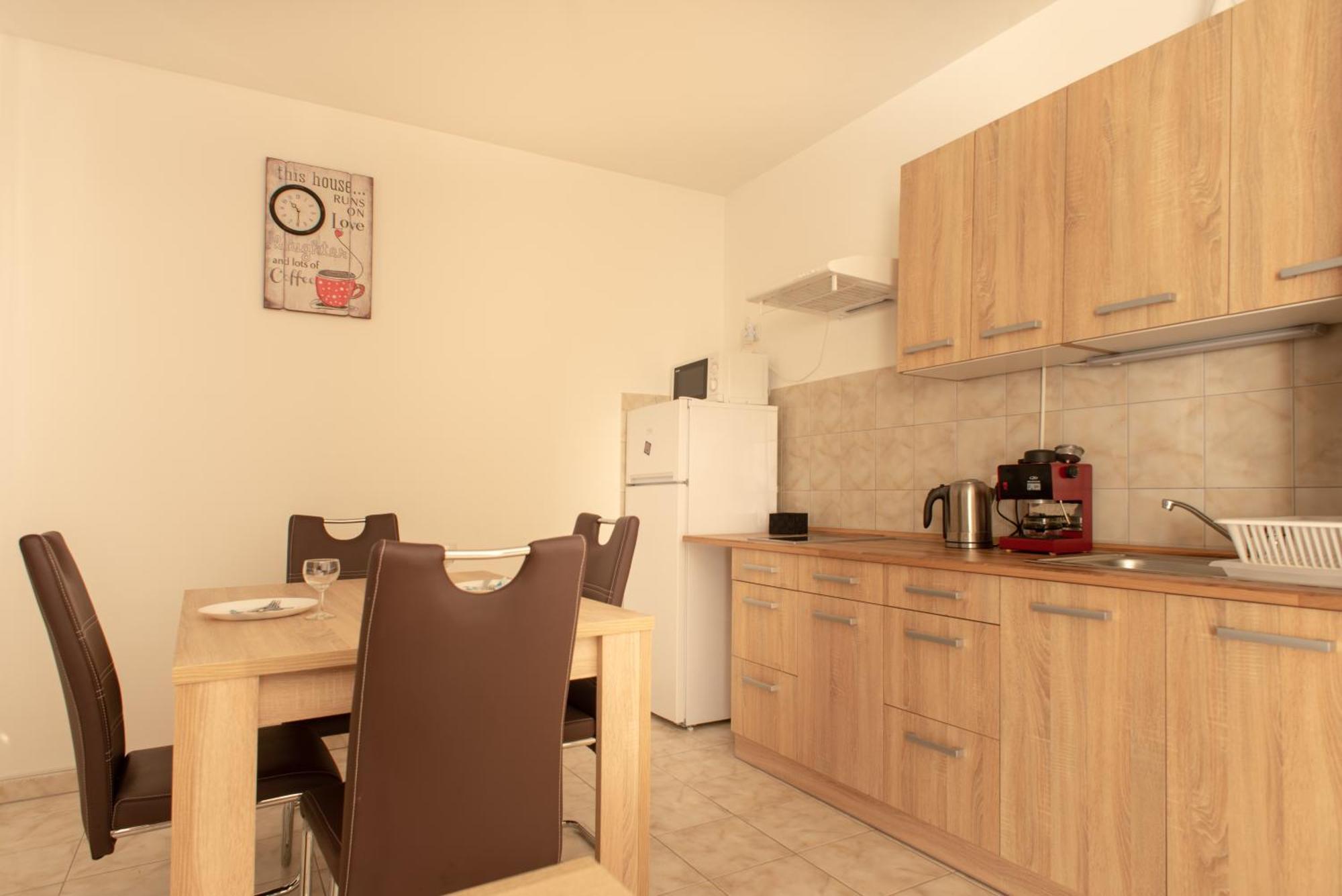 Modor Apartman Альшопахок Экстерьер фото