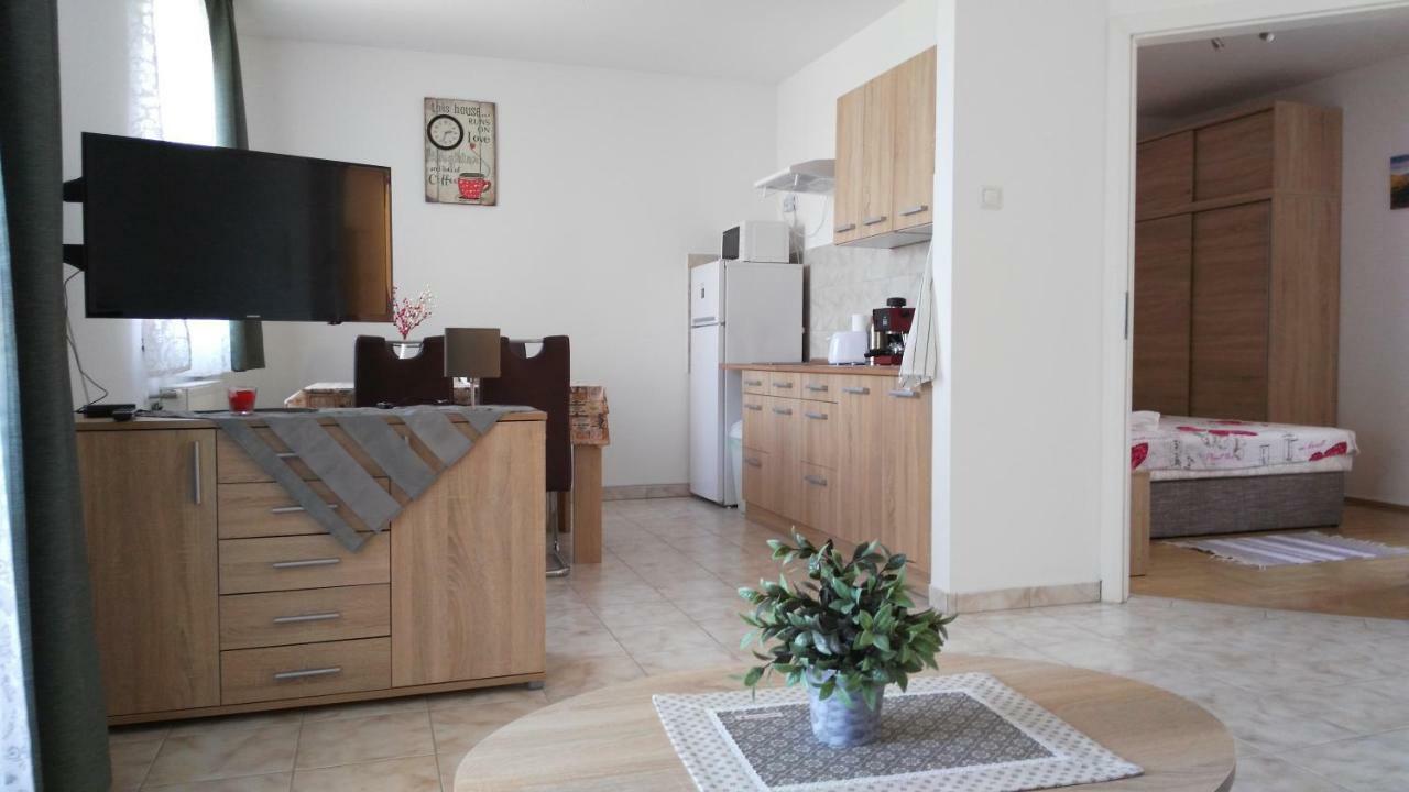 Modor Apartman Альшопахок Экстерьер фото