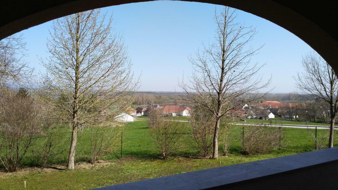 Modor Apartman Альшопахок Экстерьер фото